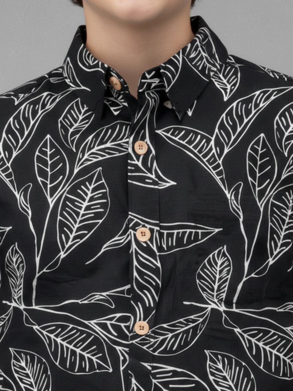 Leaf Drift (Black)