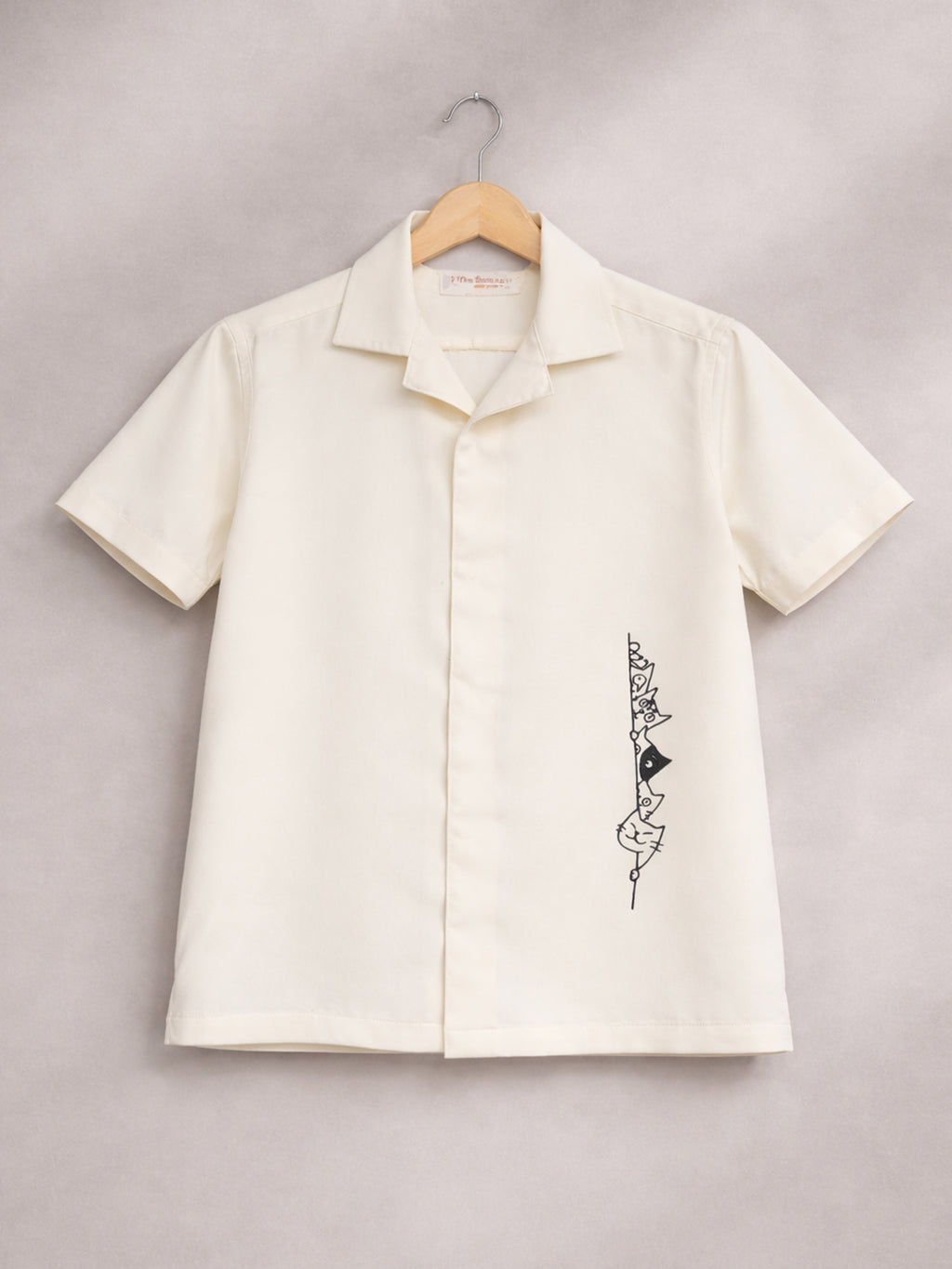 CUBAN COLLAR WHITE